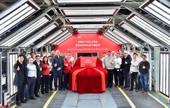 全新迈腾首台SOP白车身下线 预计4月北京车展首发